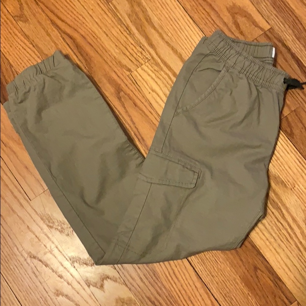🌟5️⃣for💲25🌟 Old Navy cargo chino pants